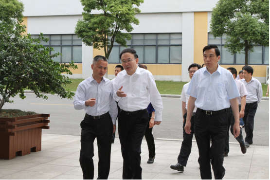 省委常委、無錫市委書記李小敏蒞臨俊知